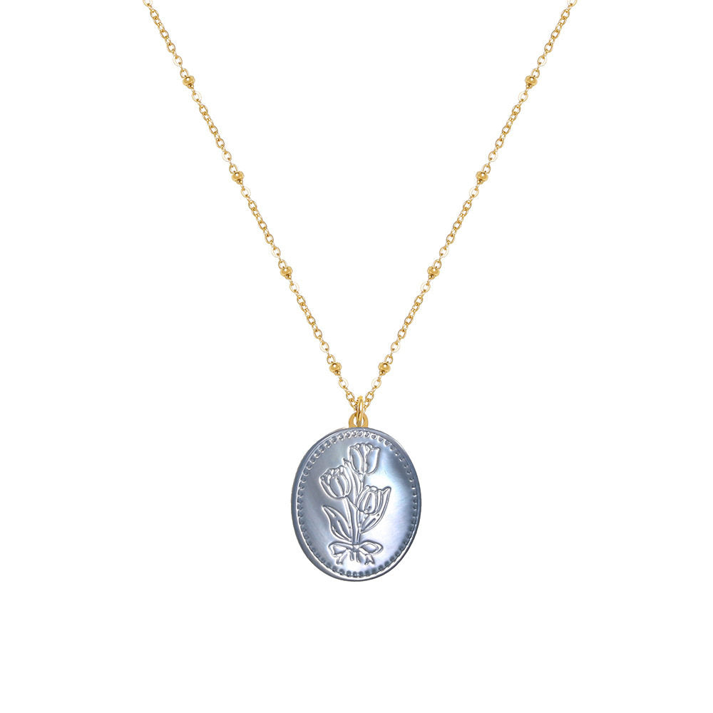 Blooming Tulip Shell Necklace